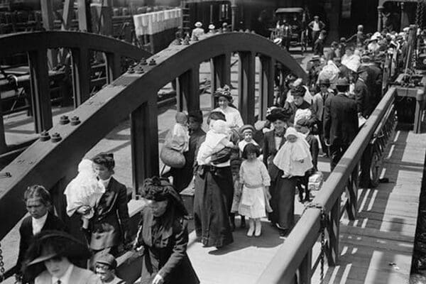 Boarding the Ferry in Manhattan - Art Print