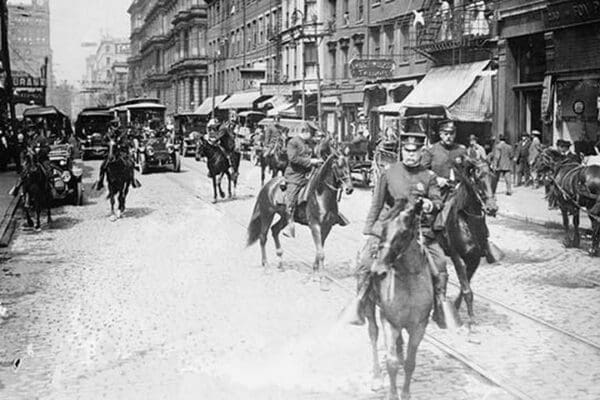 Chief of Police Copelan Mounted on Horseback Protects Trolleys in Cincinnati Strike - Art Print