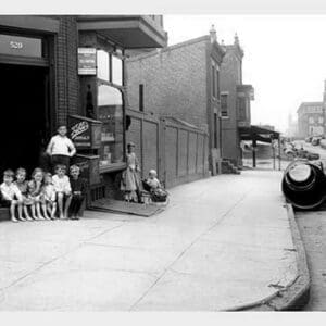 Children On Stoop