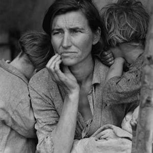 Destitute pea pickers by Dorothea Lange - Art Print