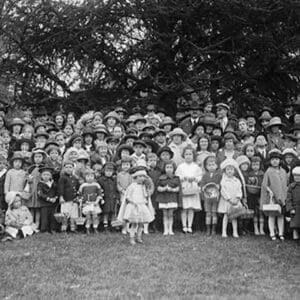 Easter Egg Rolling Children Pose on the White House Lawn - Art Print