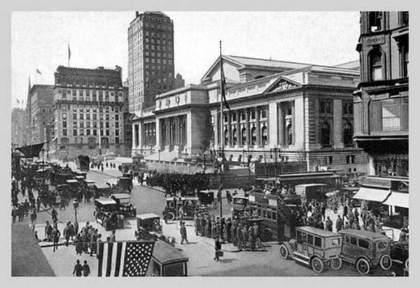 Fifth Avenue and the New York Public Library