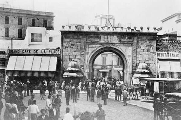 French Gate a Tunis