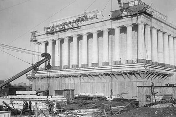 Lincoln Memorial Undergoes Construction - Art Print