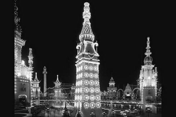 Luna Park at Night in Coney Island - Art Print