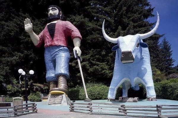 Paul Bunyan and his faithful blue ox