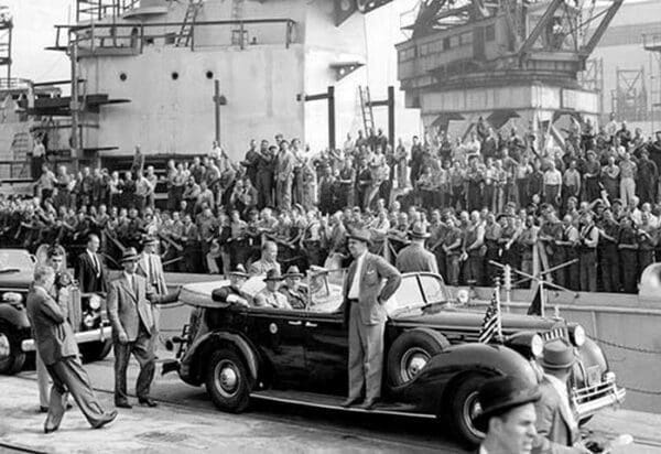 Roosevelt at the Naval Shipyards