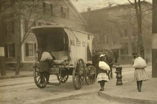 Small Girls Toil at Ice wagon - Art Print