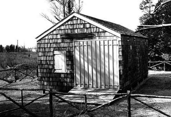 Spermacetti Cove Life Saving Station - Art Print