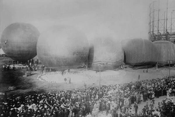 St. Louis Balloon Race with hot air balloons - Art Print