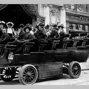 Women On A Tour